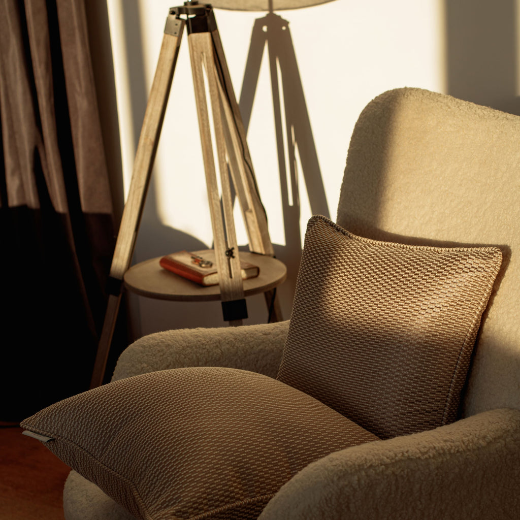 3D Jacquard Cushion Cover - MAGNOLIA GLOW