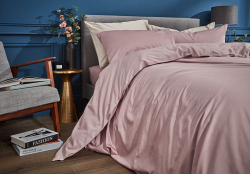Premium Cotton Sateen Duvet Cover with Mother-of-Pearl Buttons «LUMEN»
