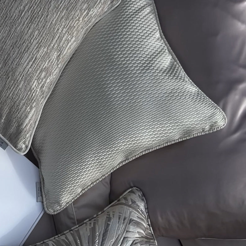 3D Jacquard Cushion Cover - SILVER FROST