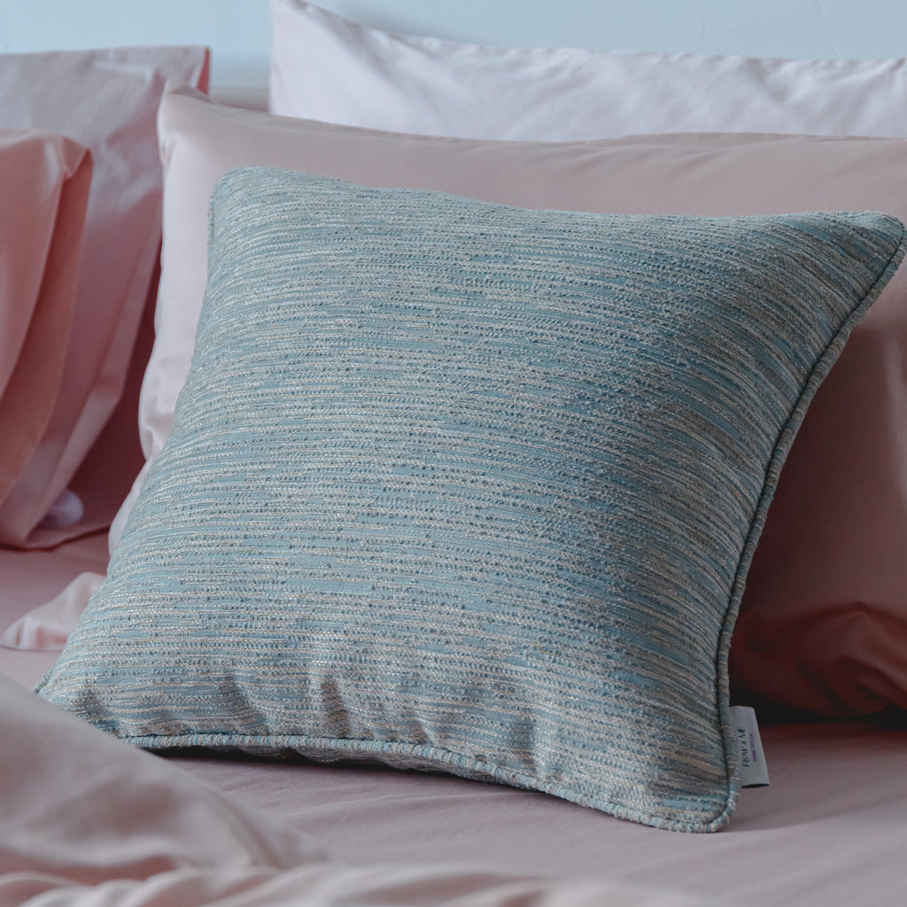 3D Jacquard Cushion Cover - IRIDESCENT BLUE